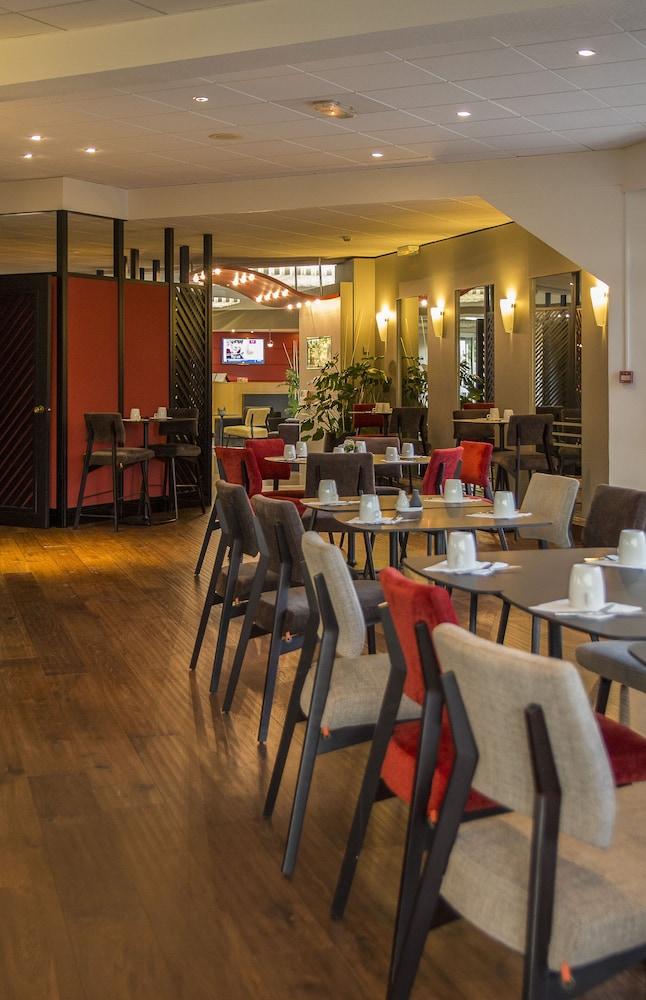 Oceania Hotel 4*