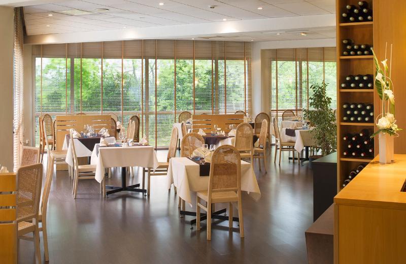 Hotel Oceania 4*