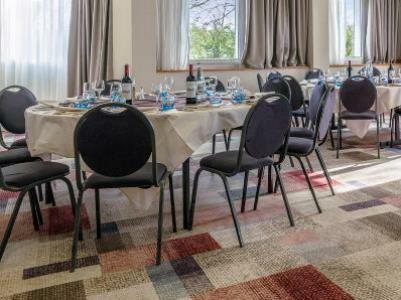 Oceania Hotel 4*